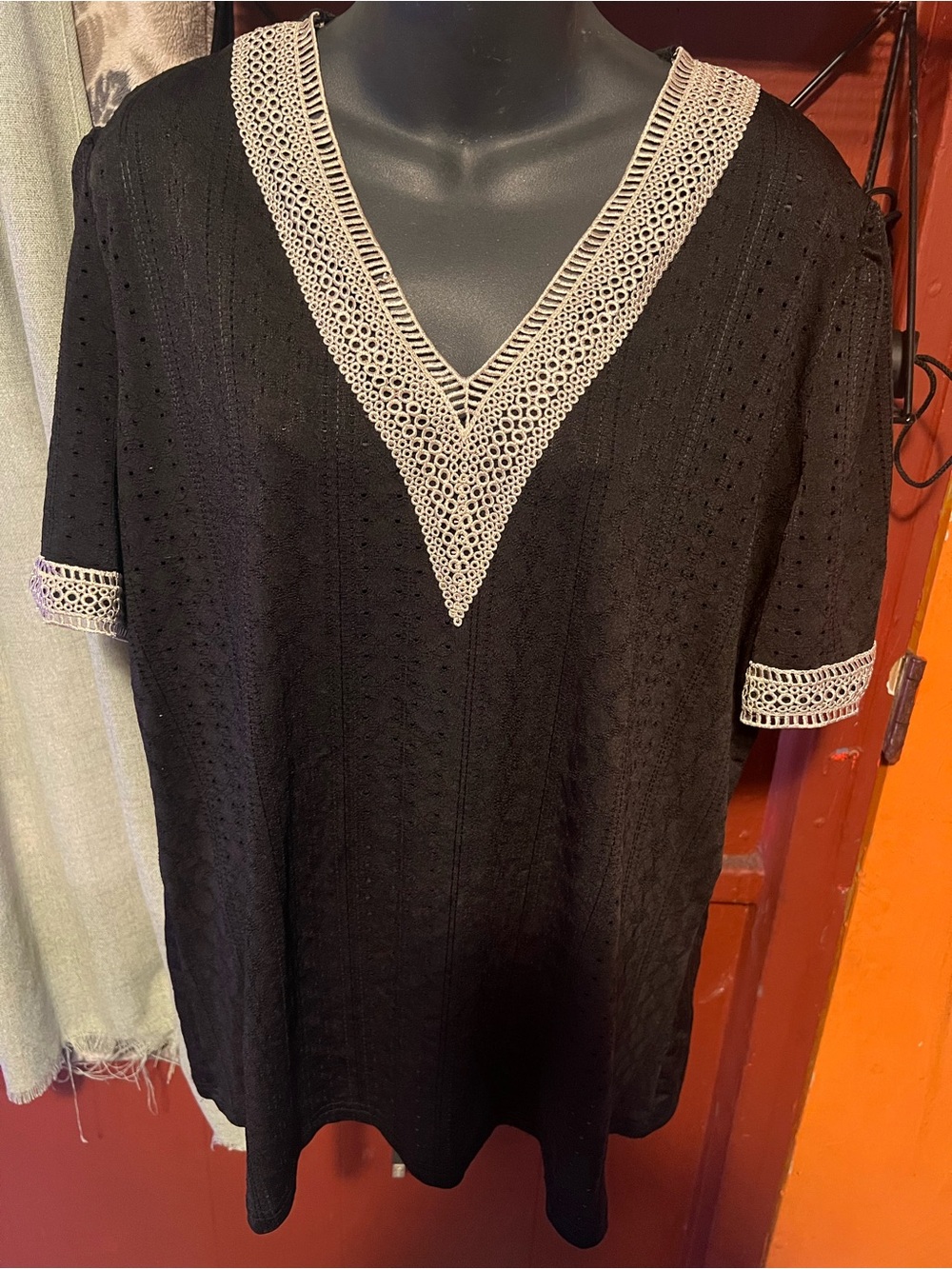 Black V-Neck Tunic Top with Cream Crochet Trim - Picture 2 of 3